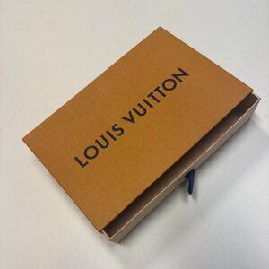 Louis Vuitton gift box ( empty)